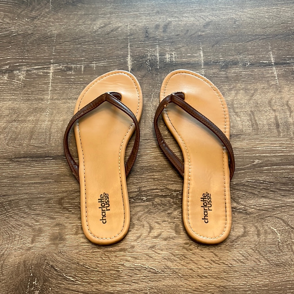 Women’s Brown Basic Flip Flops